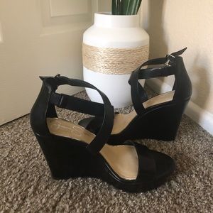 New Jessica Simpson wedges sandals